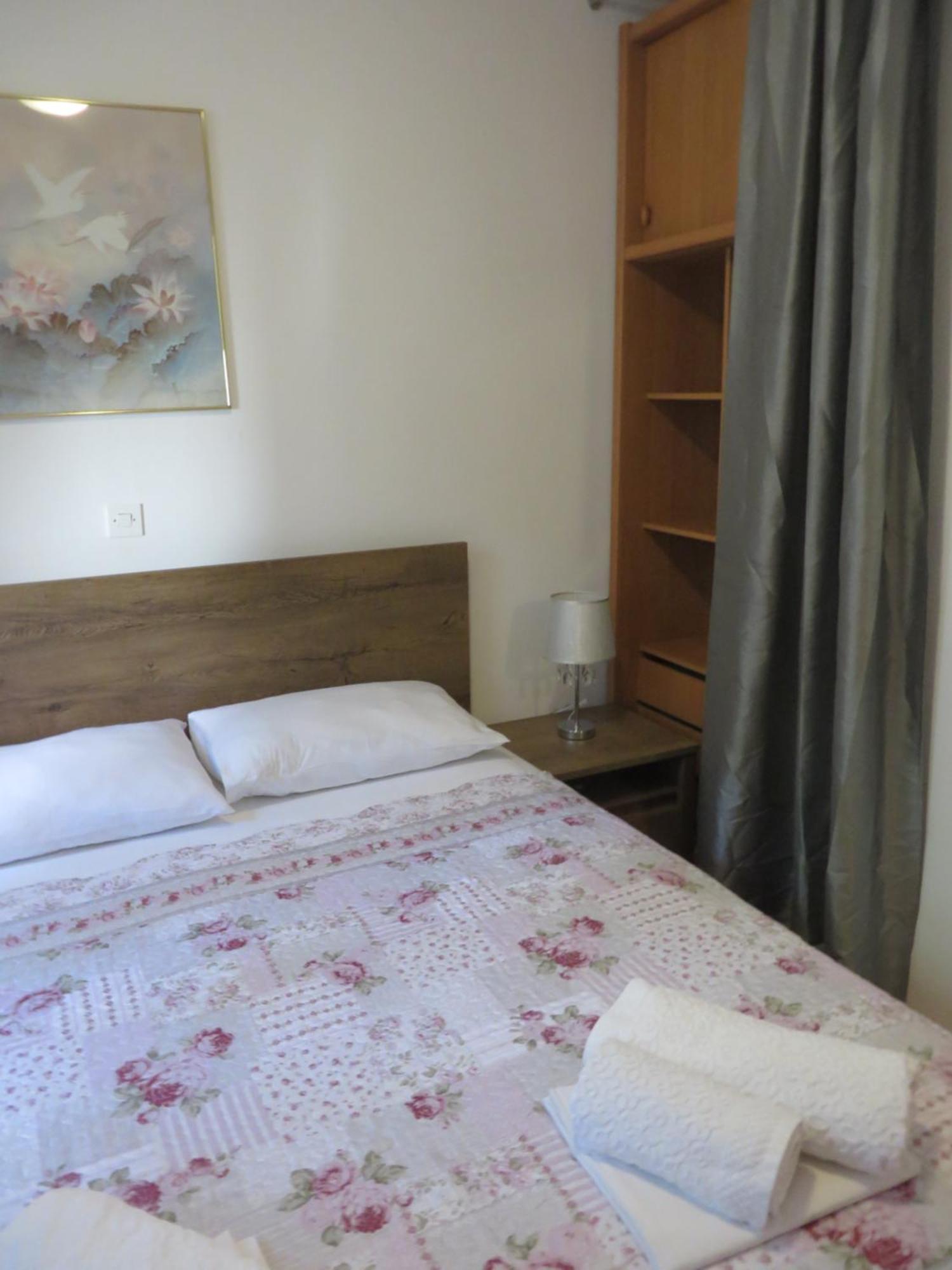 Soline Beach Apartments Биоград на Мору Стая снимка